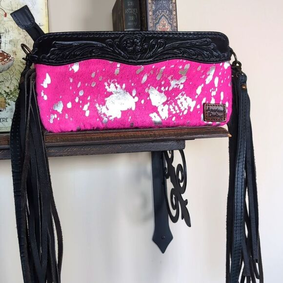 American Darling Fuchsia &Silver Cow Hide/Black Tooled Leather Fringe Crossbody - Picture 13 of 15